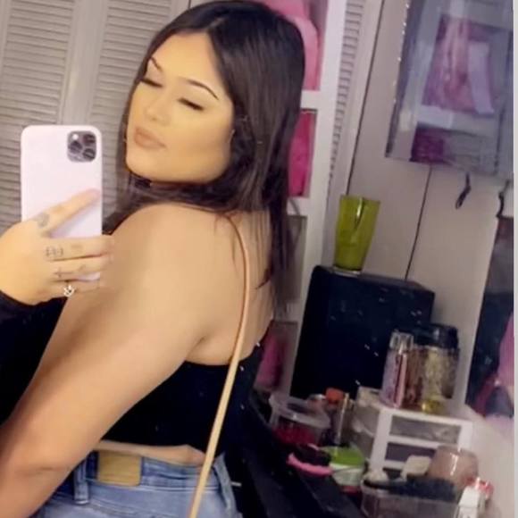 naomivaldez1251